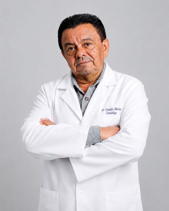Dr. Oswaldo Méndez